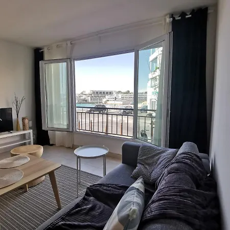A 50 Metres De La Et 10 Minutes Du Vieux Port 70m2 Sur La Corniche Vue Apartment *